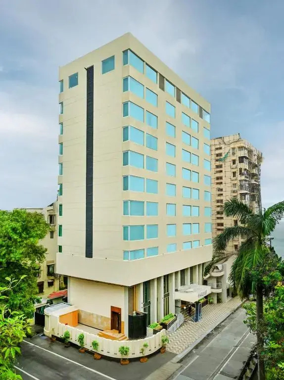 Photo - Fariyas Hotel Mumbai , Colaba
