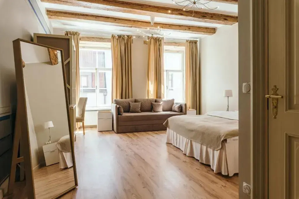 Photo - Merchants House Hotel