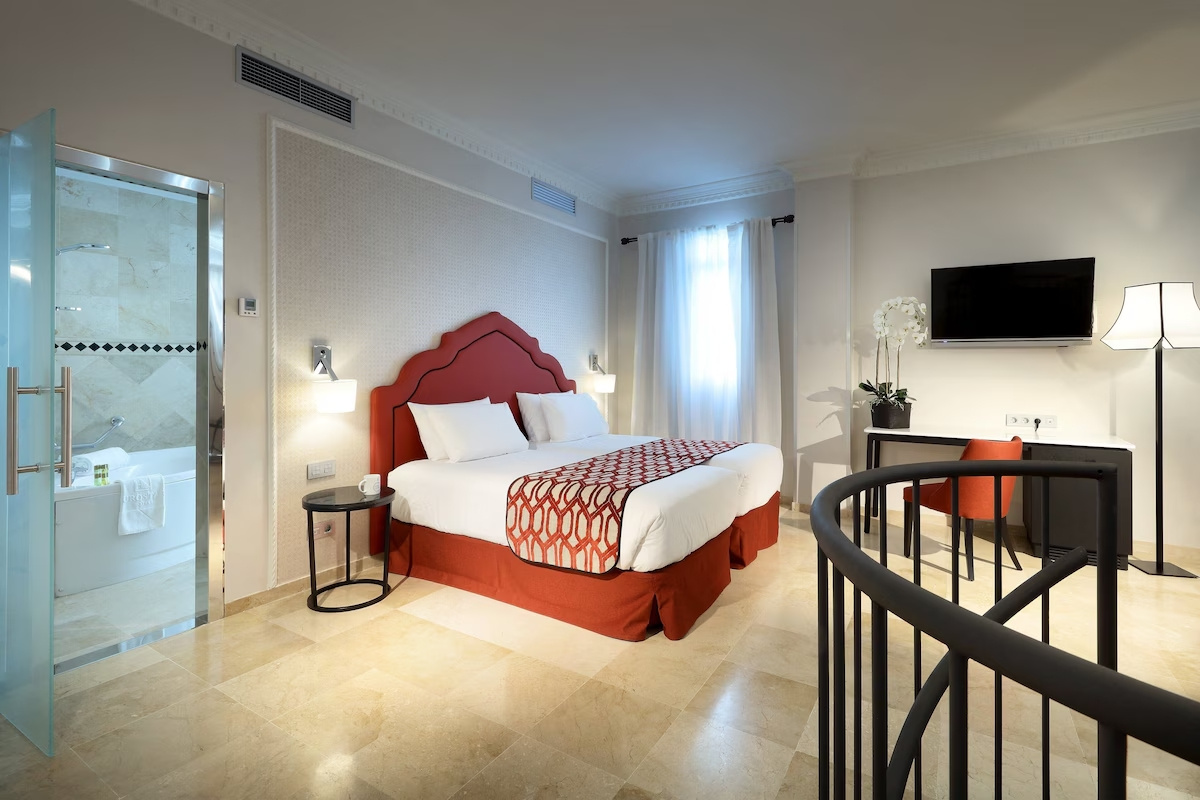 Photo - Hotel Eurostars Regina