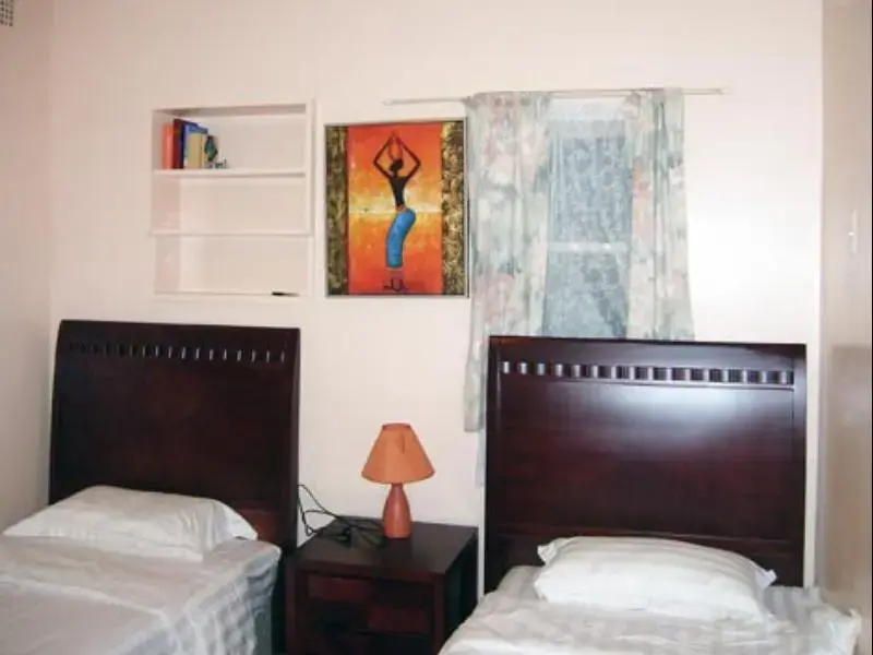 Photo - Carnarvon Lodge Kirribilli, Sydney
