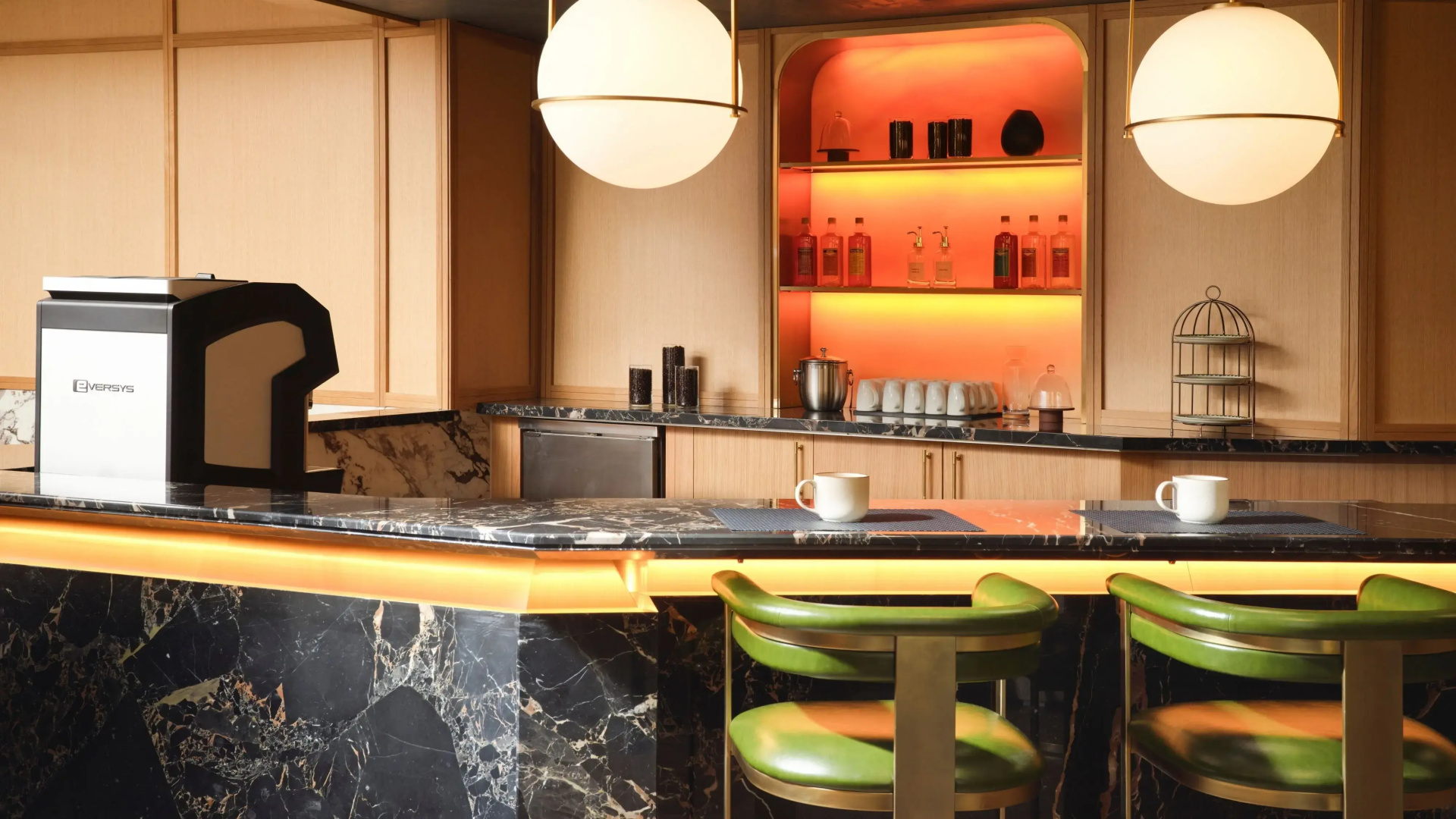 Photo - Burton House, Beverly Hills, A Tribute Portfolio Hotel