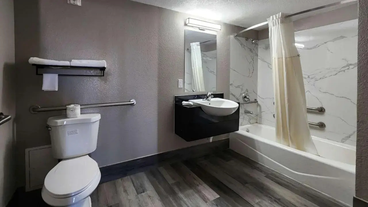 Photo - Motel 6 Houston, TX - Medical Center - NRG Stadium