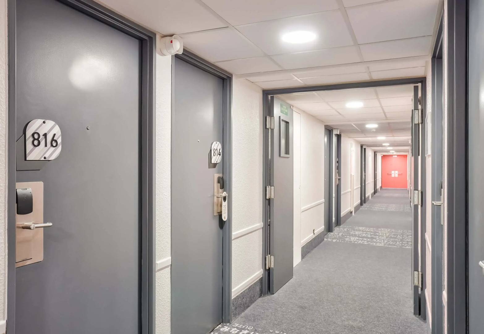 Foto - B&B HOTEL Paris 17 Batignolles