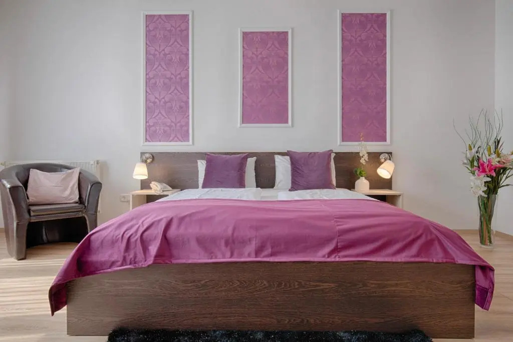 Photo - Triple M Hotel