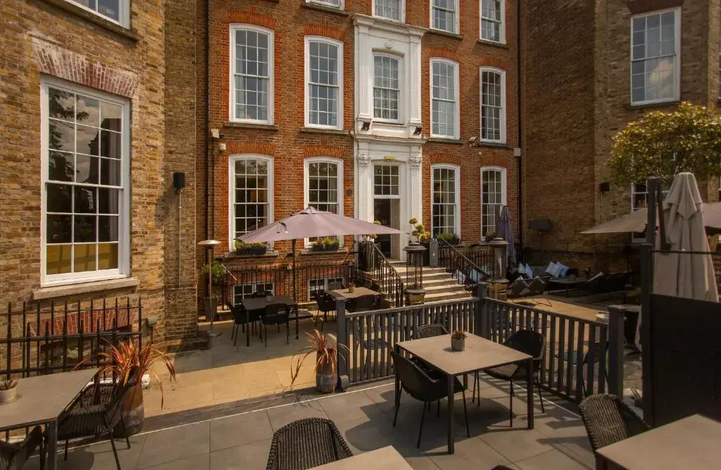 Photo - Richmond Hill Hotel
