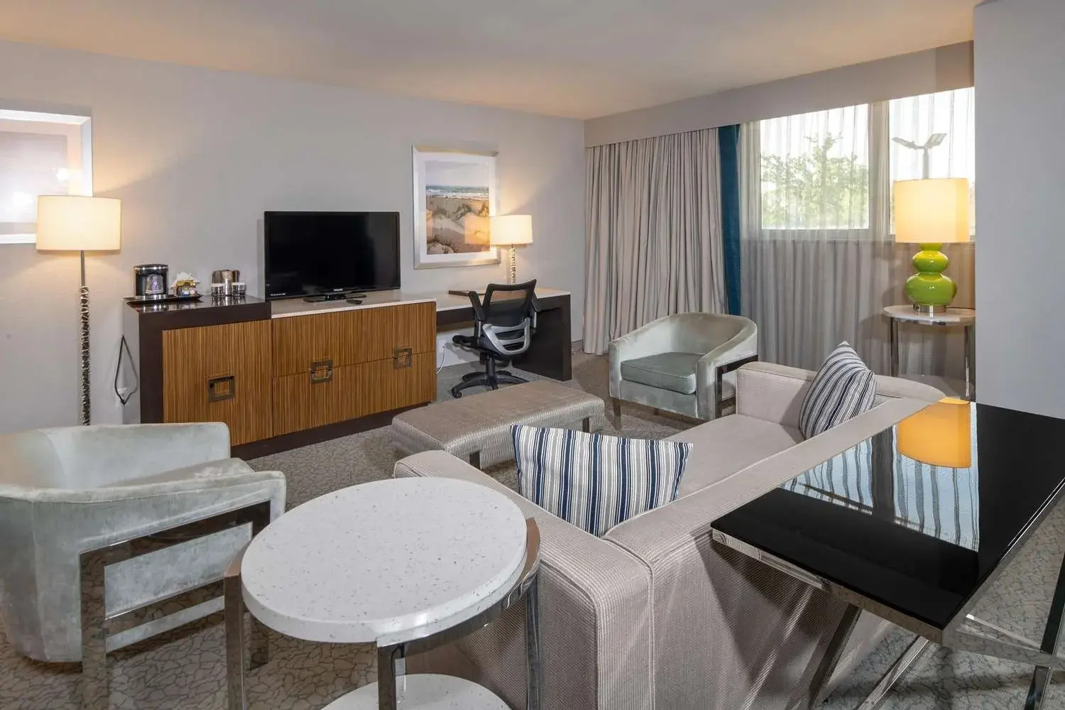Photo - DoubleTree by Hilton Hotel Jacksonville Airport