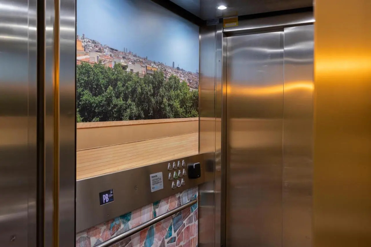 Photo - Líbere Barcelona Sant Antoni