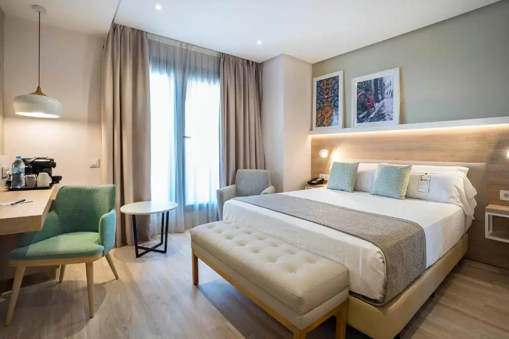 Photo - Golden Hotel Barcelona