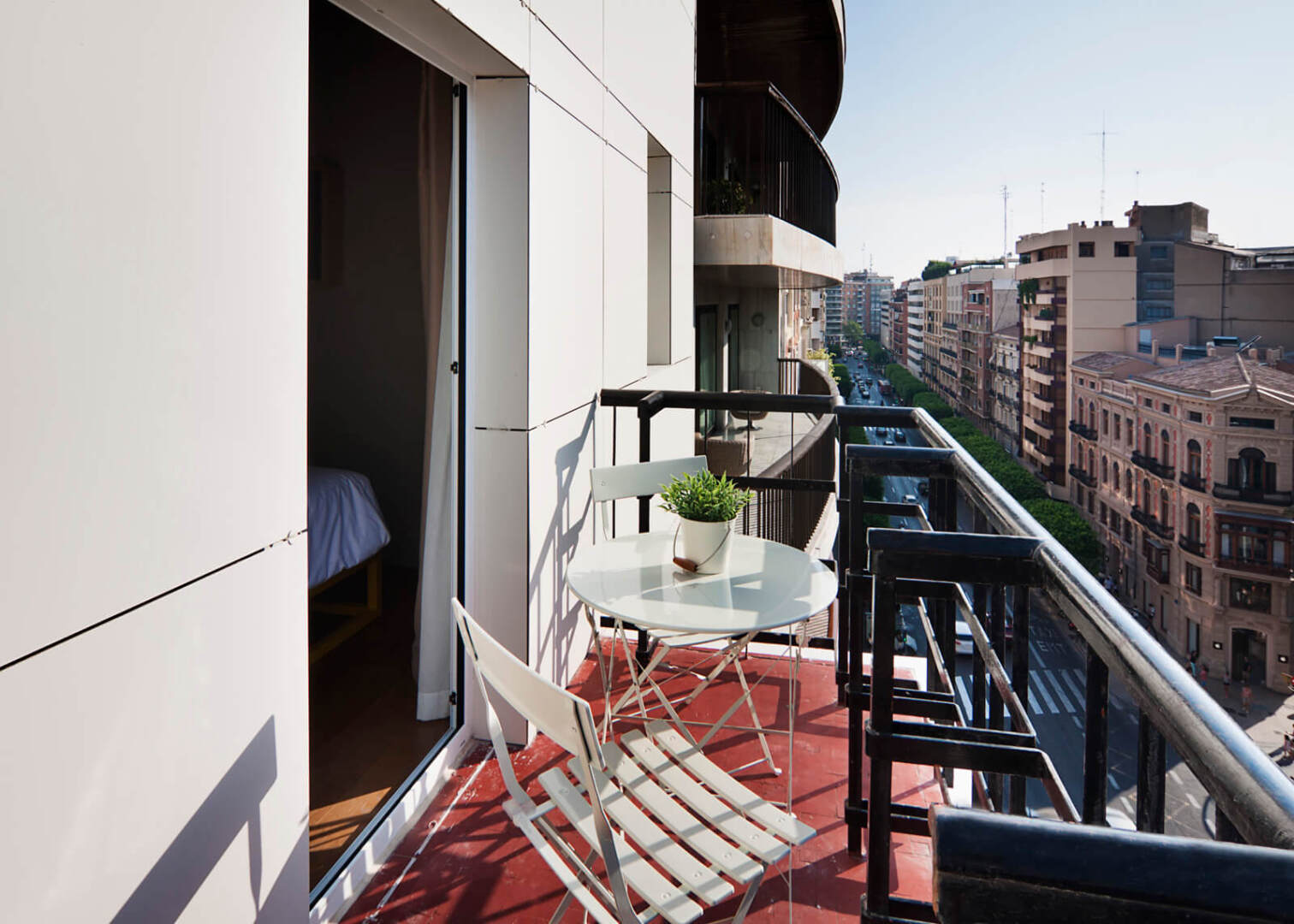 Photo - One Shot Colón