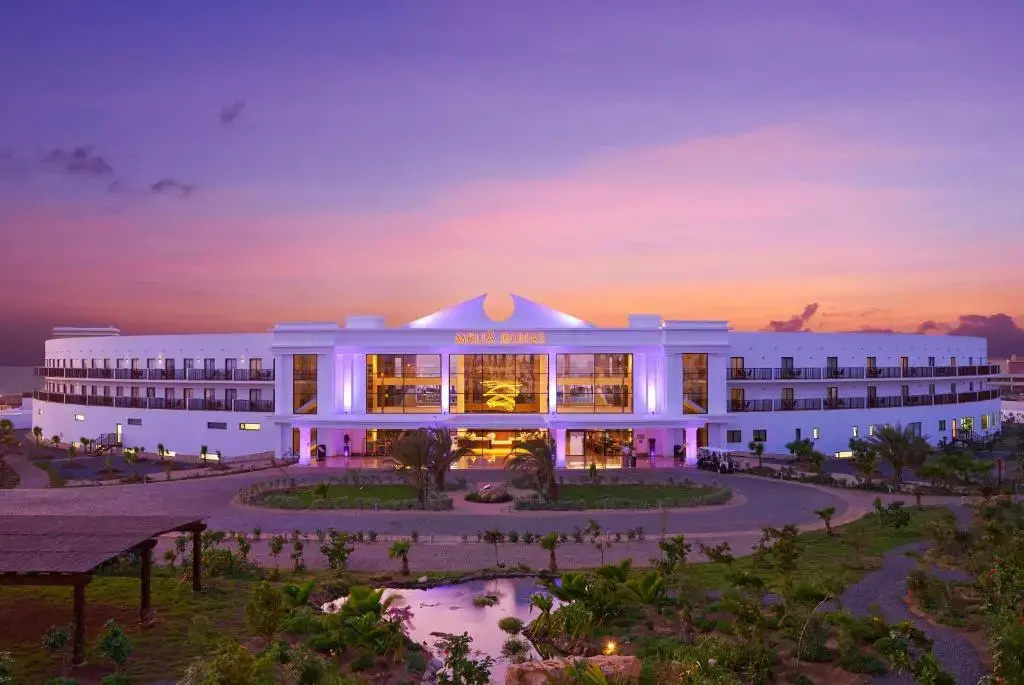 Photo - Melia Dunas Beach Resort & Spa - All Inclusive