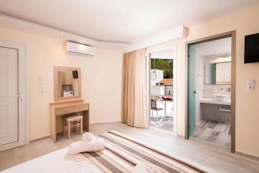 Отель Star Bay Luxury