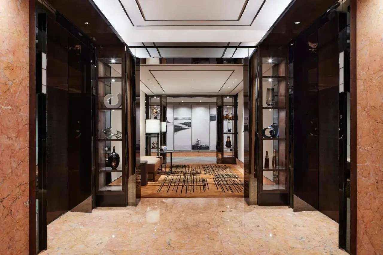 Photo - Four Seasons Hotel Hong Kong