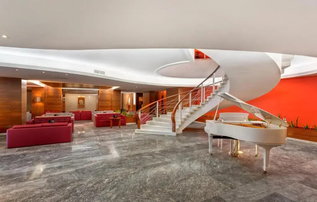 Photo - The Preluna Hotel