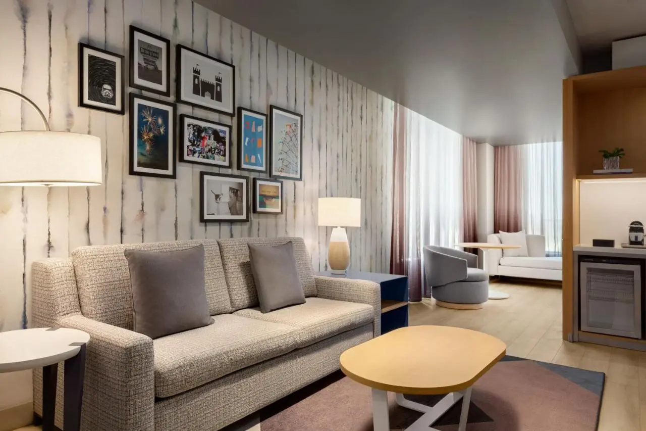 Photo - The Viv Hotel, Anaheim, a Tribute Portfolio Hotel