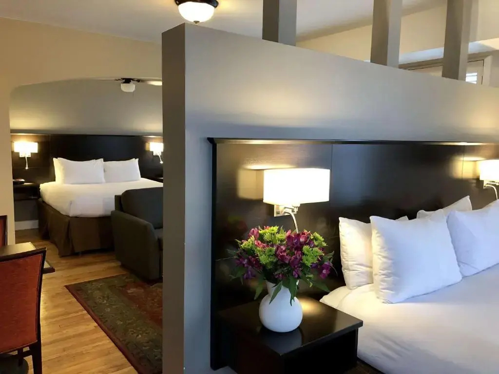 Photo - Best Western Plus Hawthorne Terrace Hotel