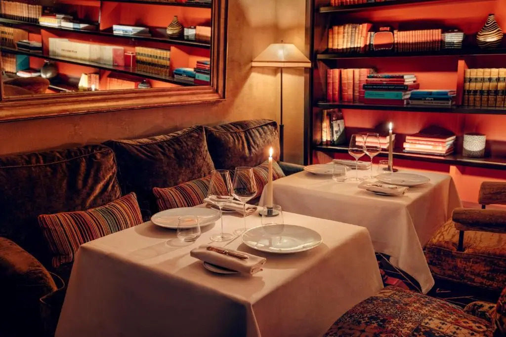 Foto - Le Pavillon de la Reine & Spa, Place des Vosges