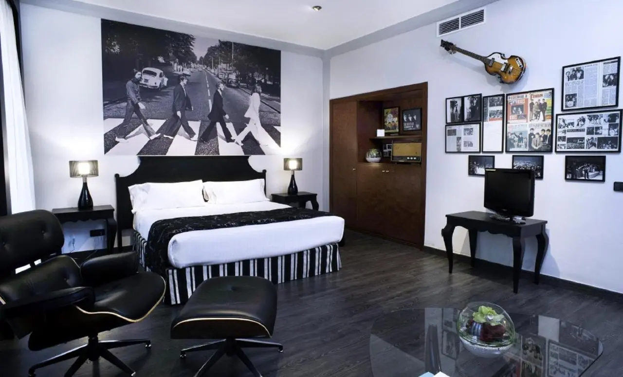 Photo - El Avenida Palace