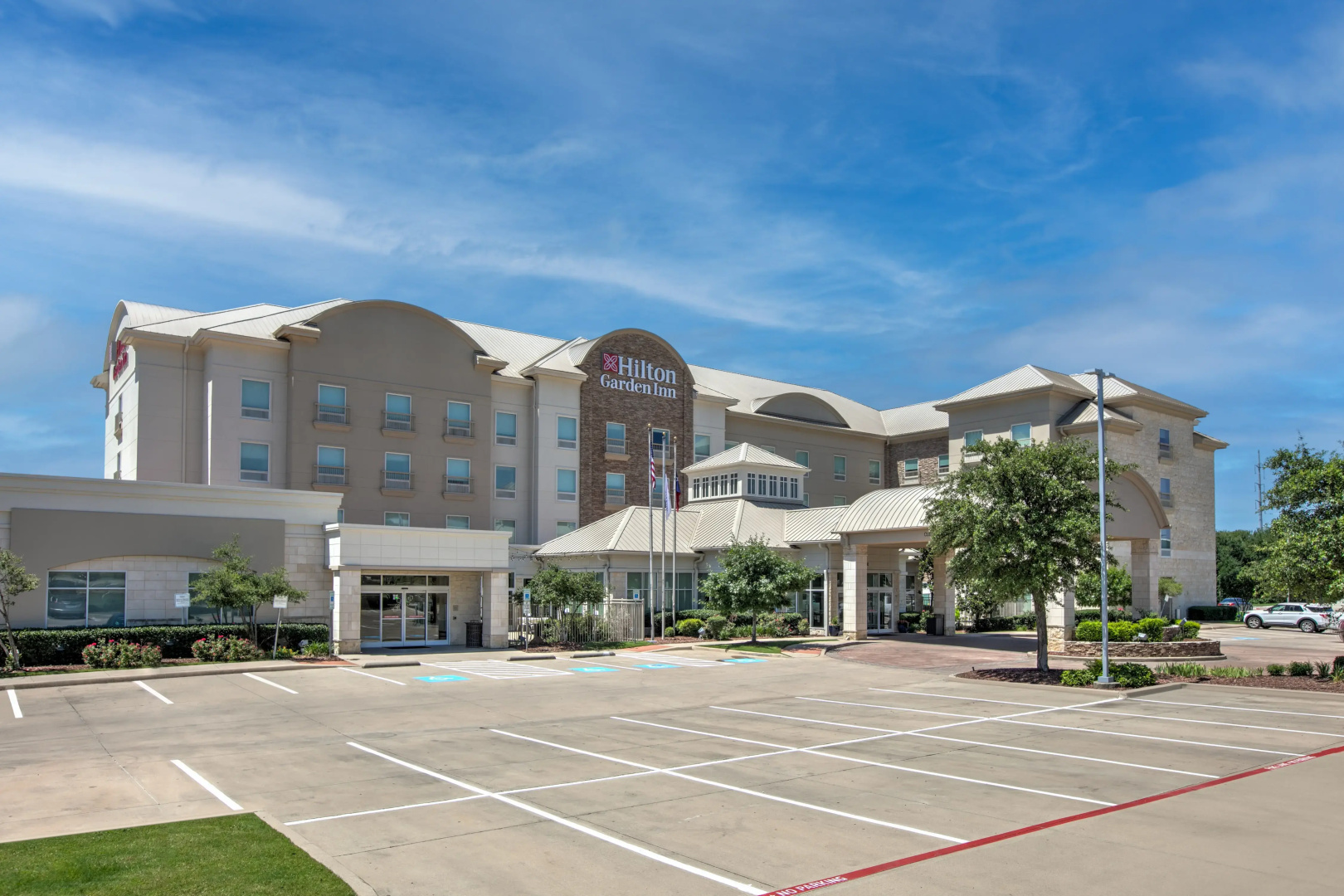 Photo - Hilton Garden Inn Dallas Arlington