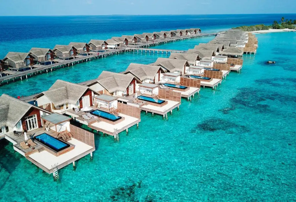SIRRU FEN FUSHI PRIVATE LAGOON RESORT (EX. FAIRMONT SIRRU FEN FUSHI)