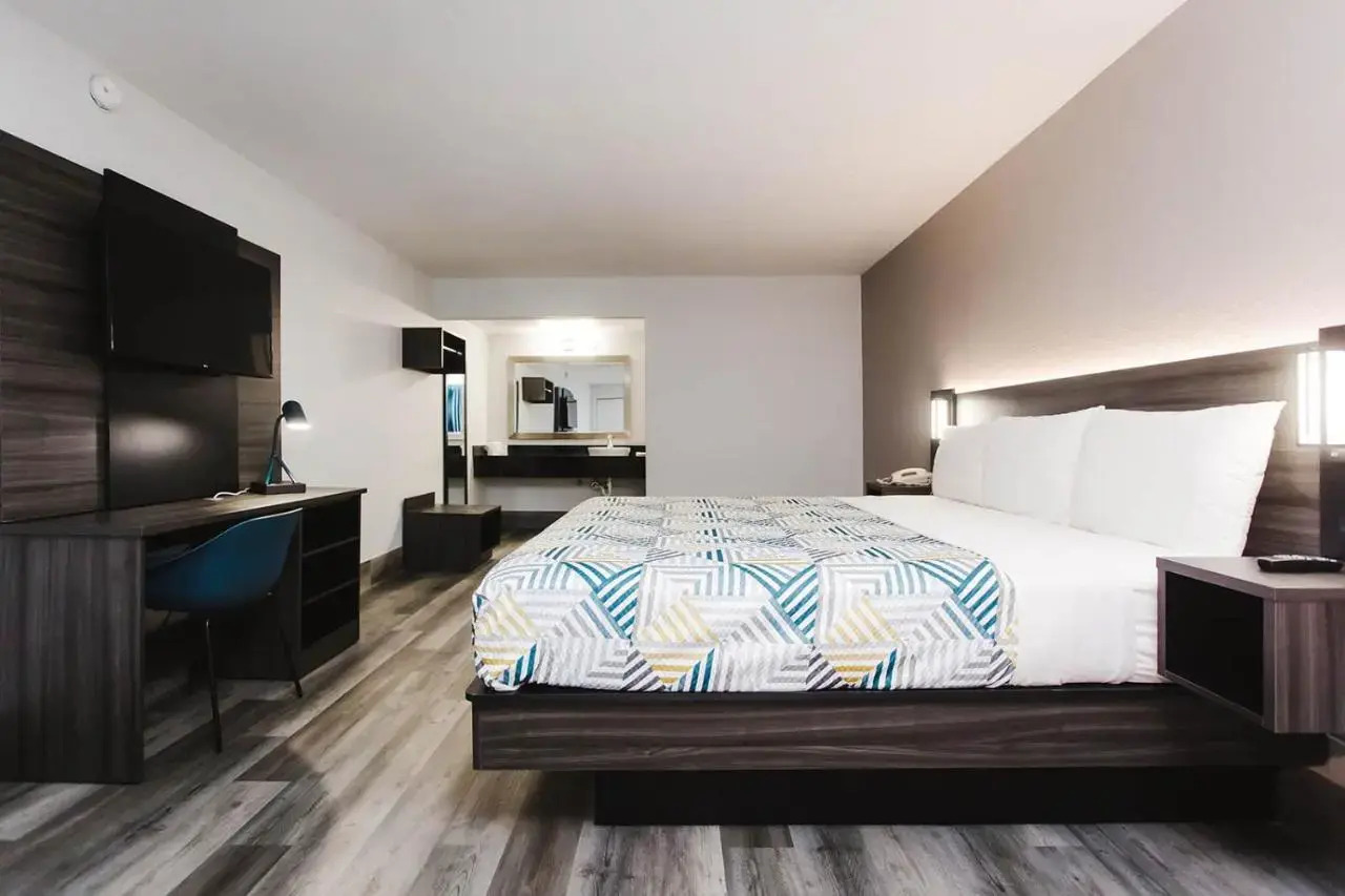 Photo - Motel 6 Houston, TX - Medical Center - NRG Stadium