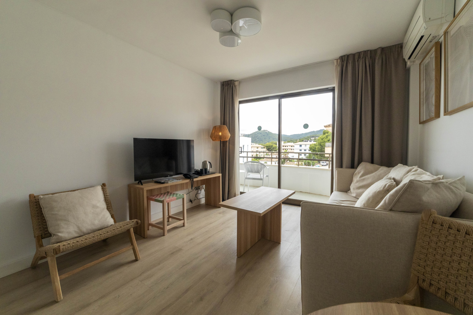 Photo - Flacalco Hotel & Apartments