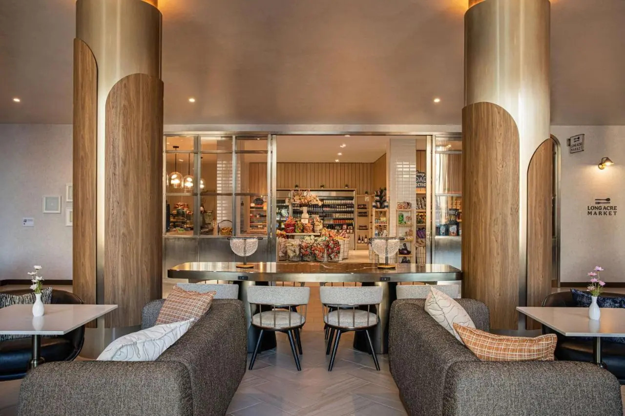 Photo - Hilton Garden Inn New York - Times Square Central