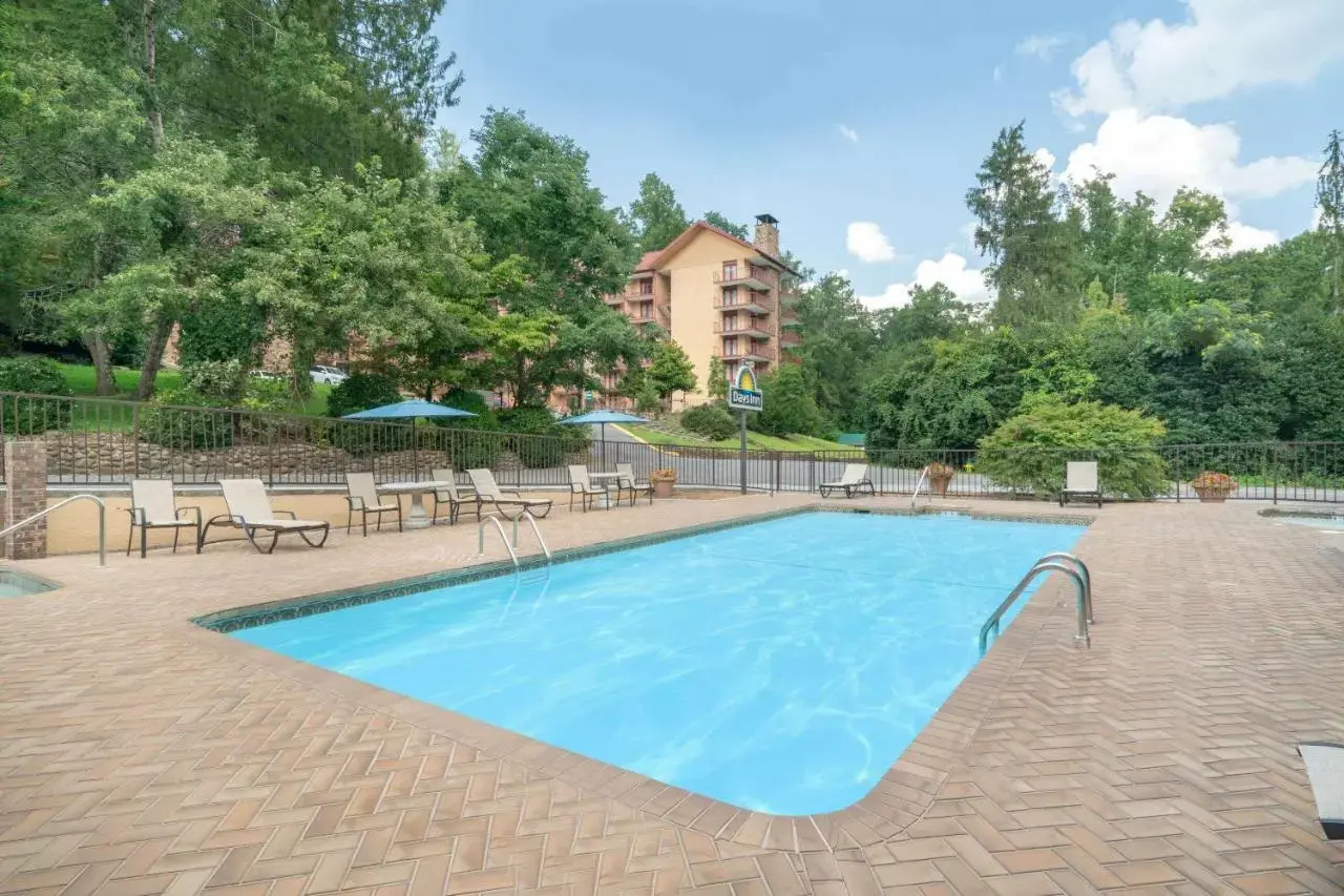 Photo - Gatlinburg River Inn