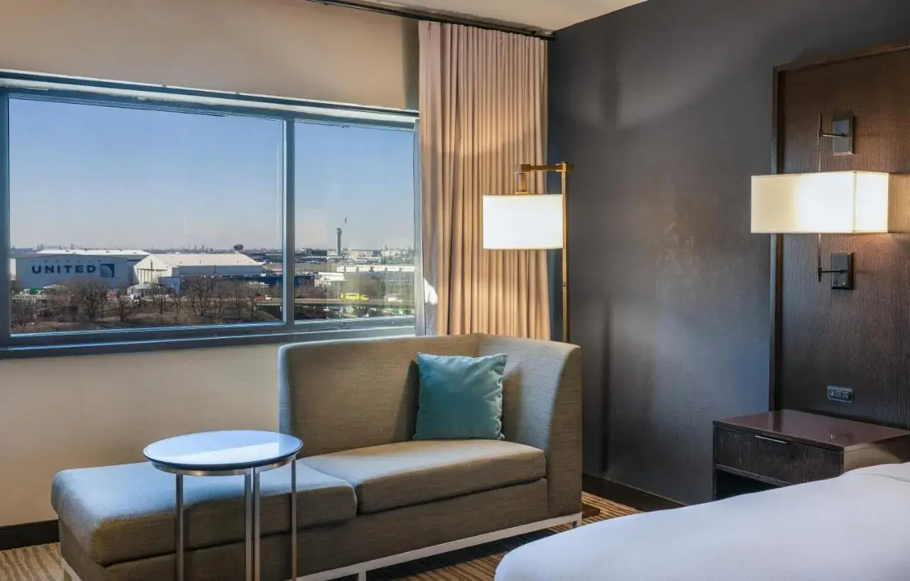 Foto - DoubleTree by Hilton Hotel Newark Airport