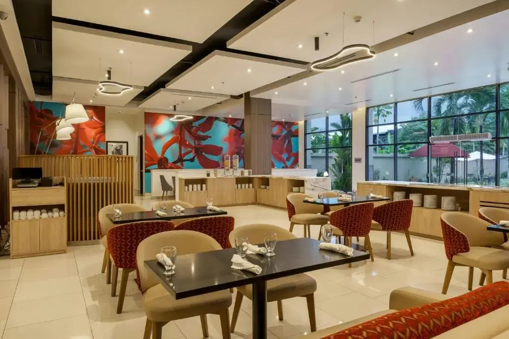 Photo - Courtyard by Marriott Panama Metromall