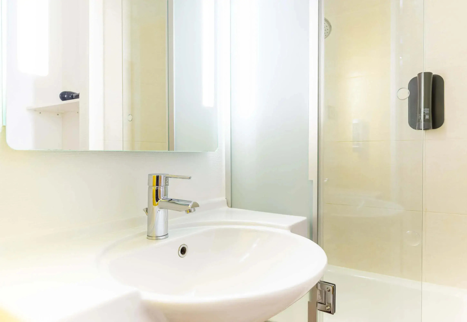 Foto - B&B HOTEL Nantes Aéroport