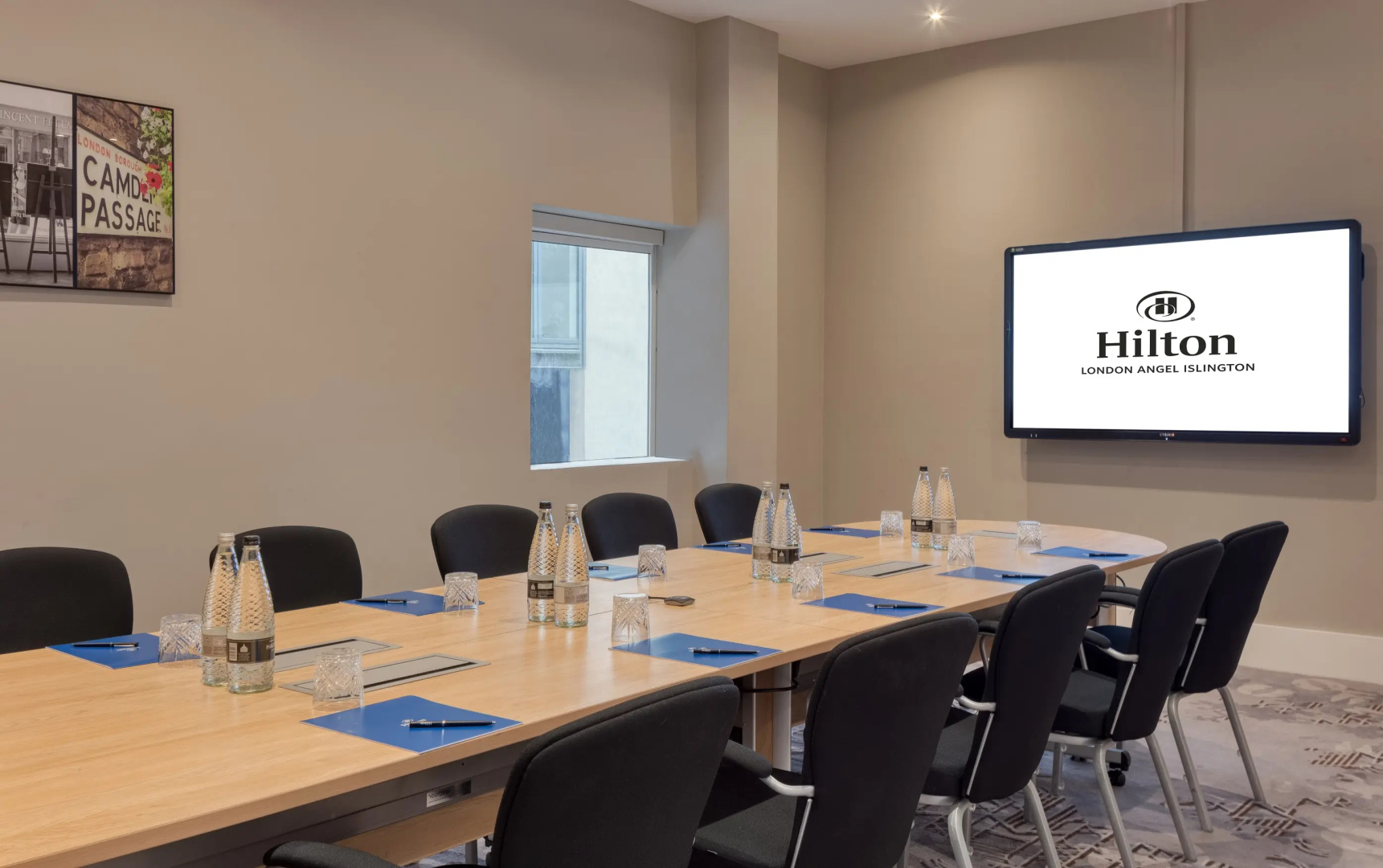 Photo - Hilton London Angel Islington