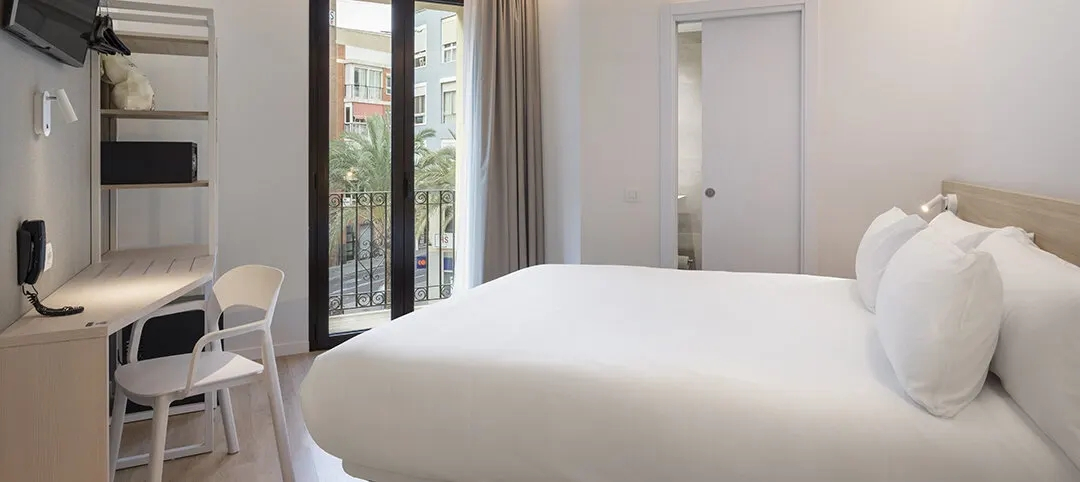 Photo - B&B HOTEL Alicante Centro