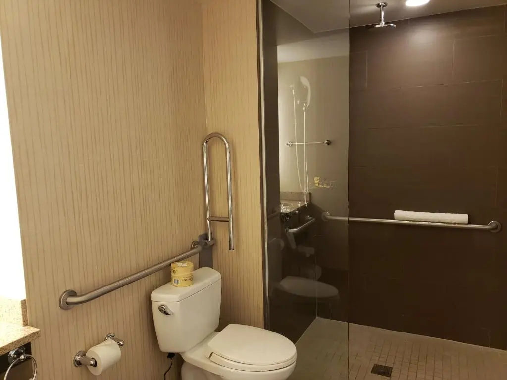 Photo - Best Western Plus Hawthorne Terrace Hotel