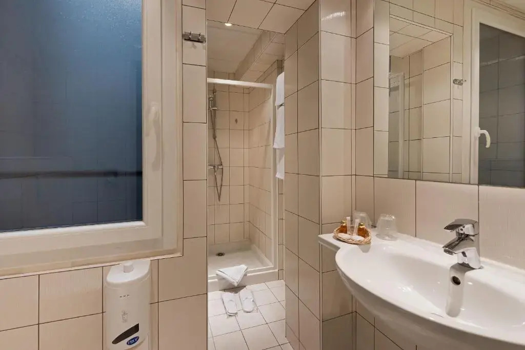 Photo - Hotel Pax Opera