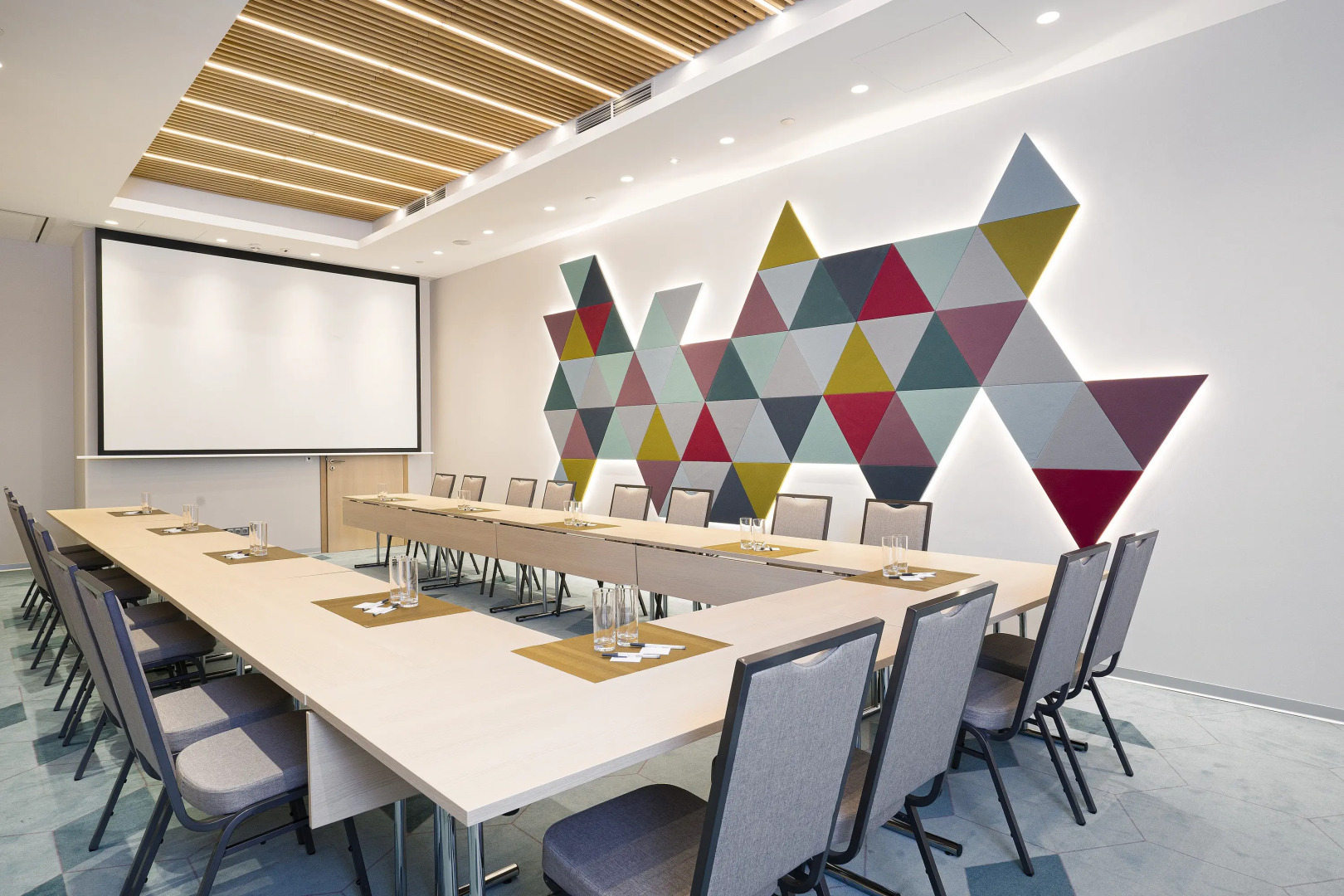 Photo - Hilton Garden Inn Budapest City Centre