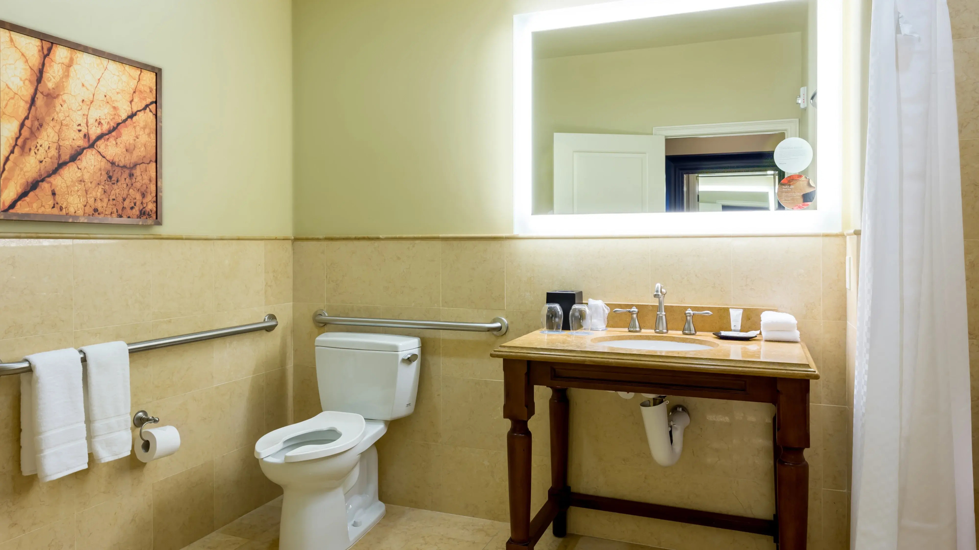 Photo - The Westin Sacramento Riverfront Hotel & Spa