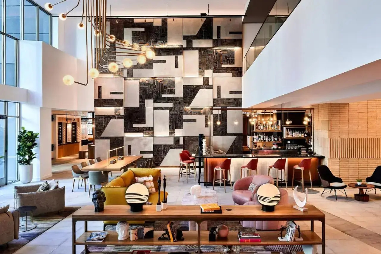 Foto - The Clancy, Autograph Collection