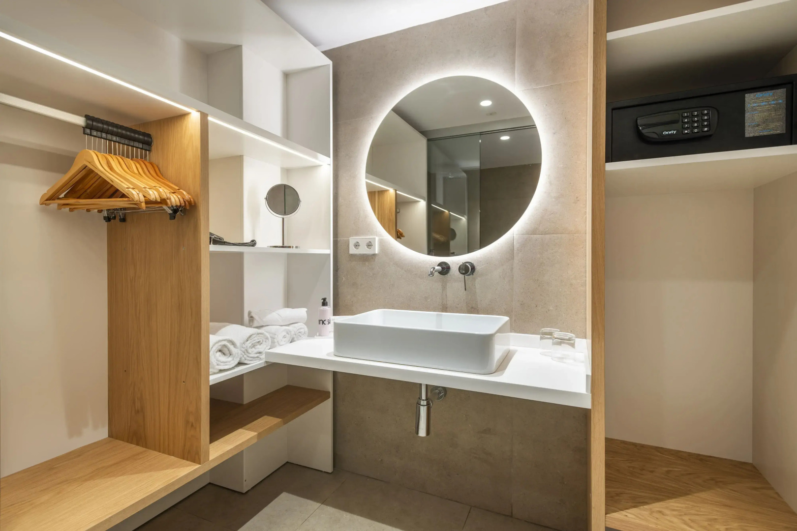 Photo - Inturotel Cala Azul