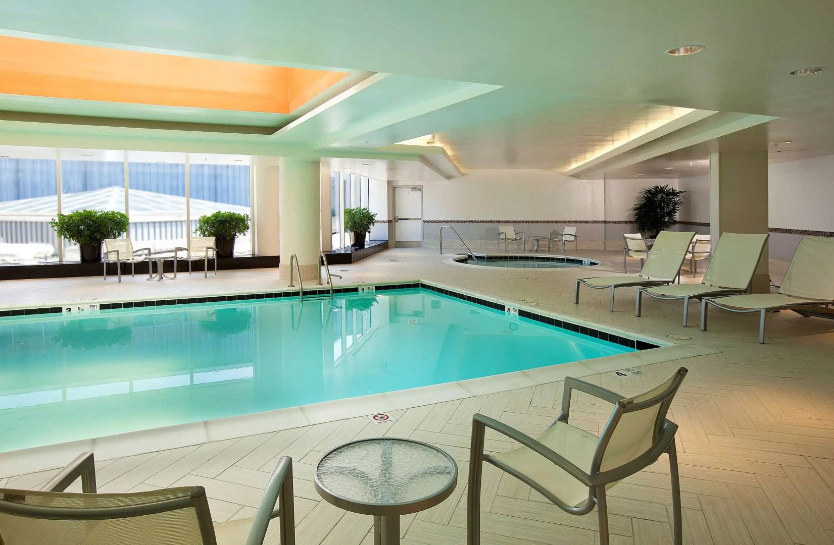 Photo - Embassy Suites by Hilton Washington DC Chevy Chase Pavilion