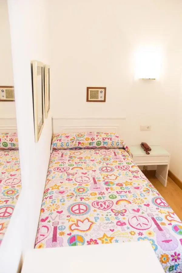 Photo - Rey Fernando