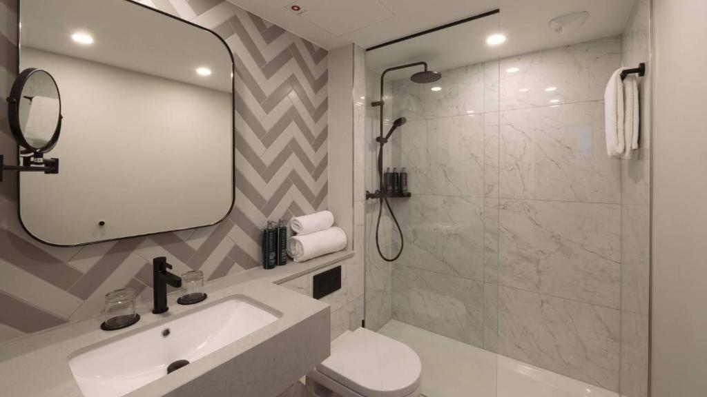 Foto - DoubleTree by Hilton Berlin Ku'damm