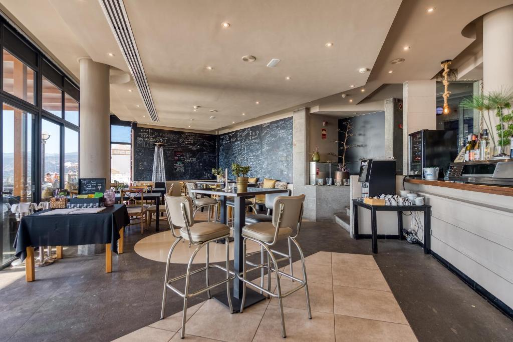 Foto - Holiday Club Jardin Amadores