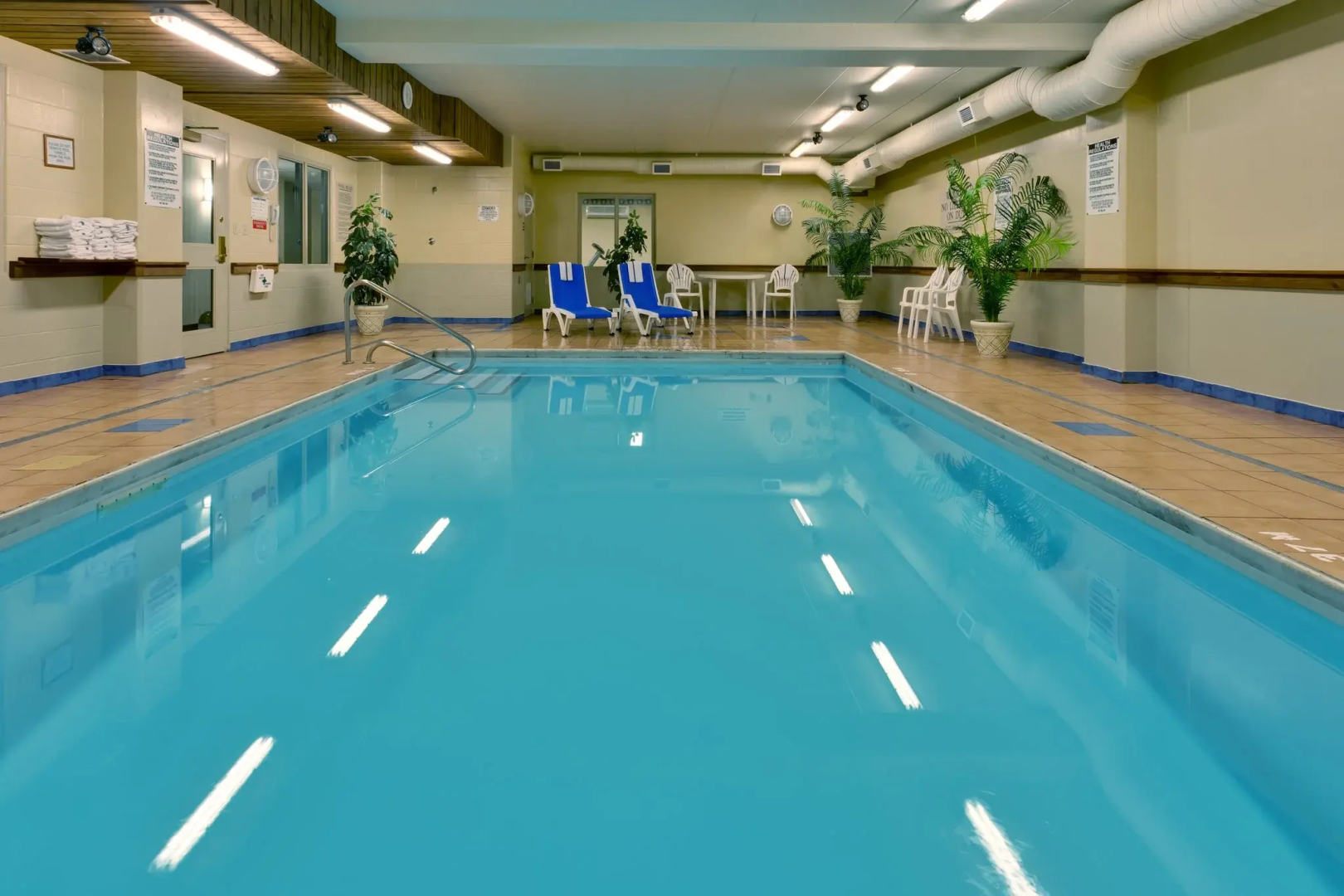 Foto - Staywell Inn & Suites