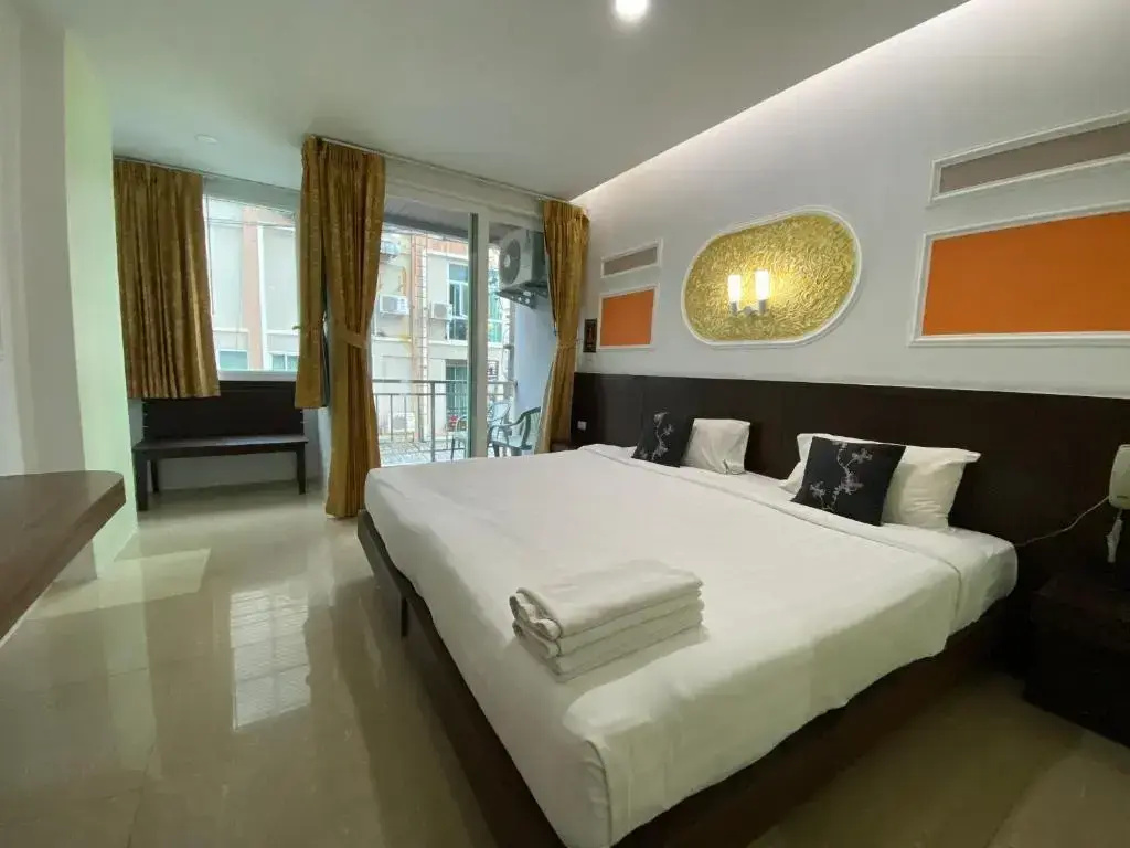 Photo - 77 Patong Hotel & Spa