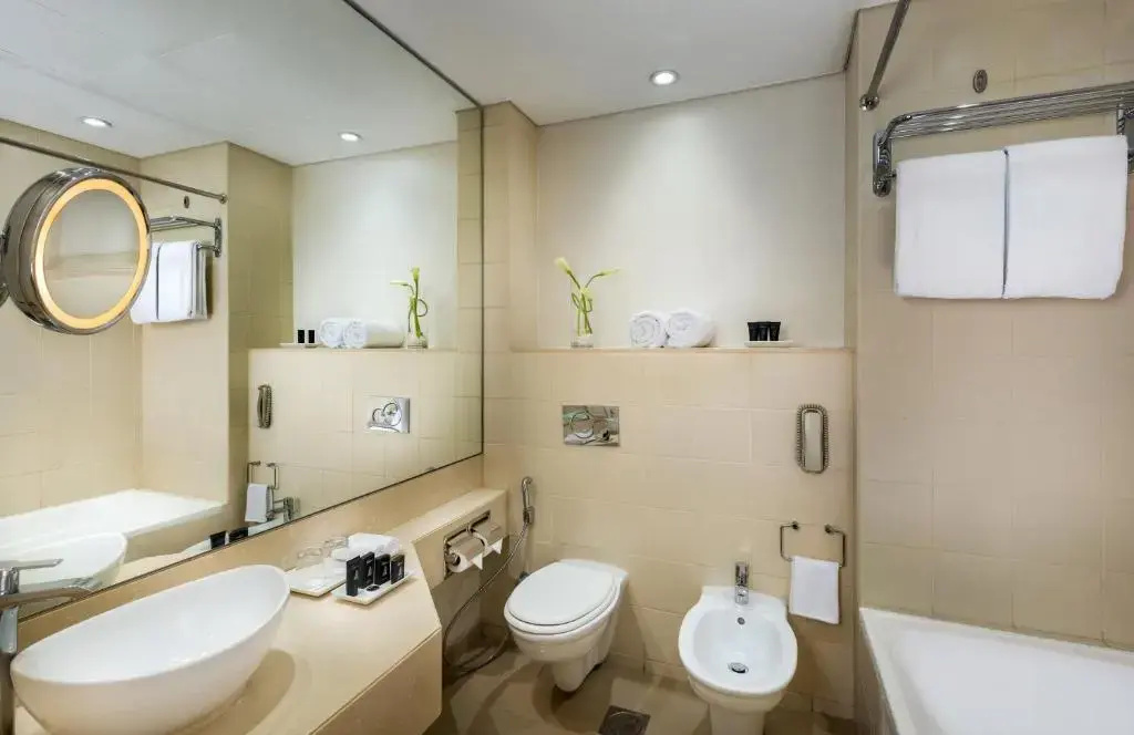 Photo - Metropolitan Al Mafraq Hotel
