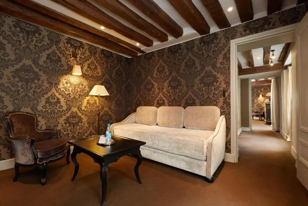 Foto - Le Pavillon de la Reine & Spa, Place des Vosges