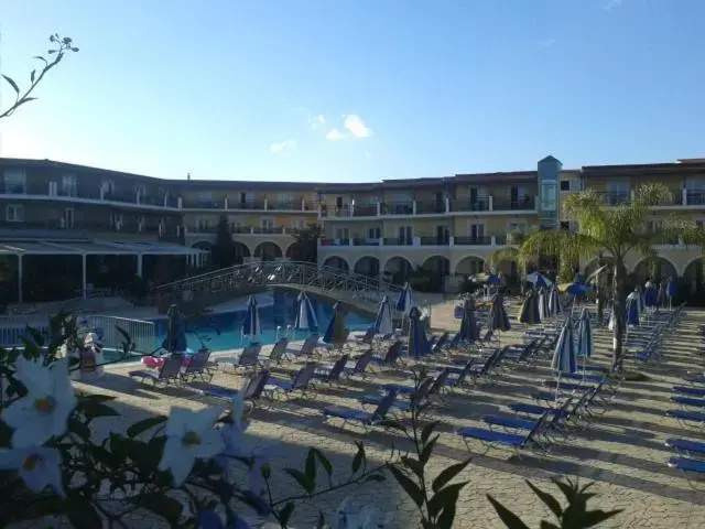 Photo - Majestic Hotel & Spa