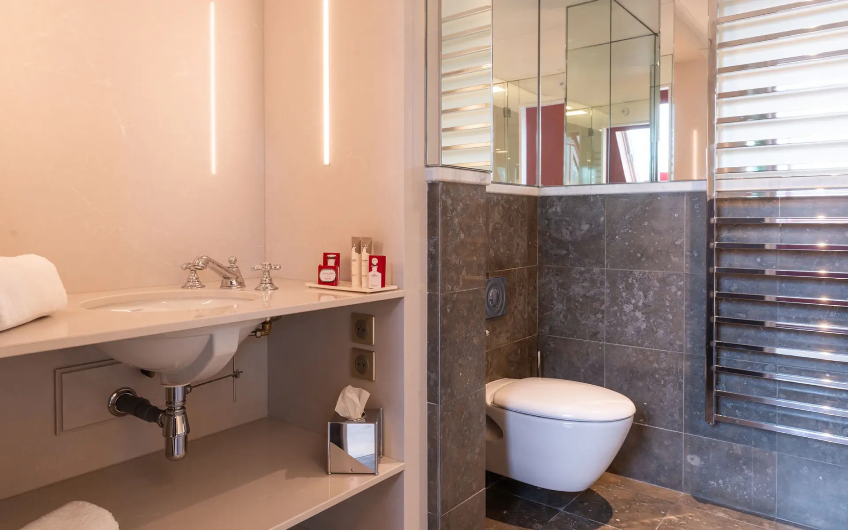 Photo - Hotel de Montesquieu
