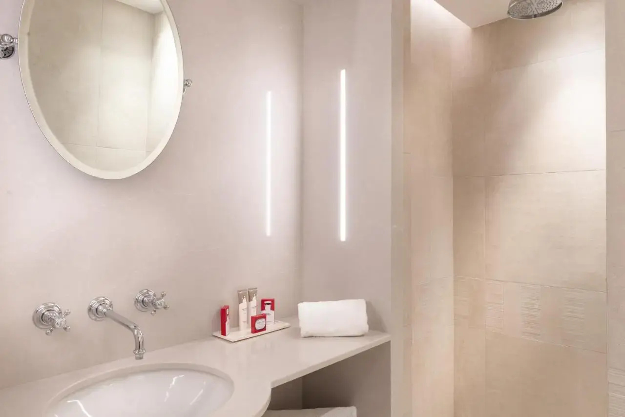 Photo - Hotel de Montesquieu
