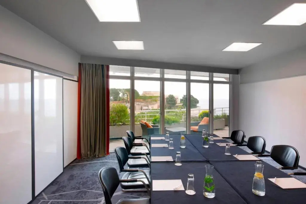 Foto - Le Méridien Beach Plaza